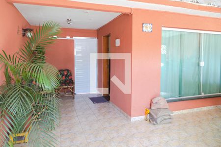 Casa à venda com 148m², 3 quartos e 2 vagasGaragem