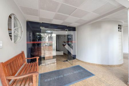 Apartamento à venda com 82m², 2 quartos e sem vaga Apartamento à venda com 82m², 2 quartos e sem vagaHall de entrada