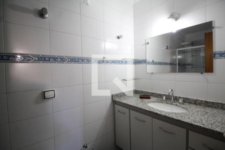 Apartamento à venda com 113m², 3 quartos e 2 vagasBanheiro