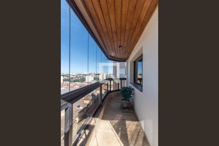 Apartamento à venda com 150m², 3 quartos e 2 vagas Apartamento à venda com 150m², 3 quartos e 2 vagasSacada