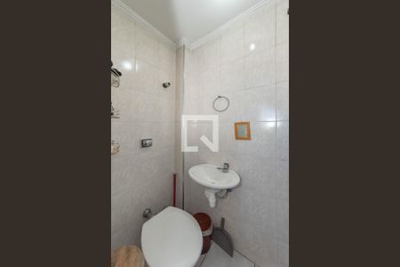 Apartamento à venda com 150m², 3 quartos e 2 vagas Apartamento à venda com 150m², 3 quartos e 2 vagasQuarto de Serviço - Banheiro