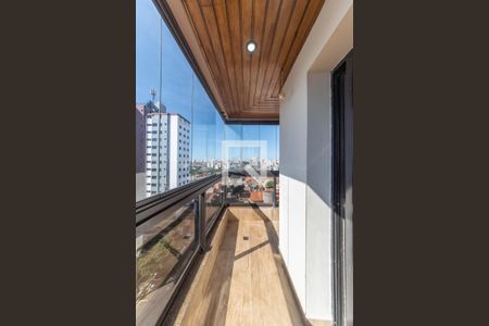 Apartamento à venda com 150m², 3 quartos e 2 vagas Apartamento à venda com 150m², 3 quartos e 2 vagasSacada