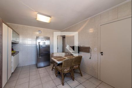 Apartamento à venda com 150m², 3 quartos e 2 vagas Apartamento à venda com 150m², 3 quartos e 2 vagasCozinha