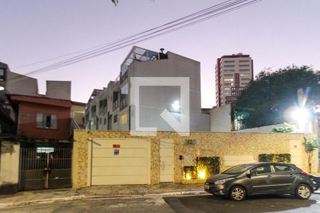 Casa de condomínio à venda com 113m², 3 quartos e 2 vagas Casa de condomínio à venda com 113m², 3 quartos e 2 vagasfachada