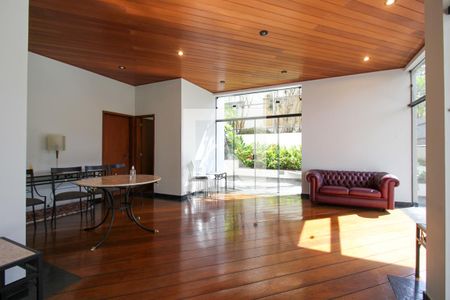 Apartamento à venda com 170m², 3 quartos e 3 vagasÁrea comum - Salão de festas