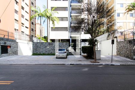 Apartamento à venda com 170m², 3 quartos e 3 vagasFachada
