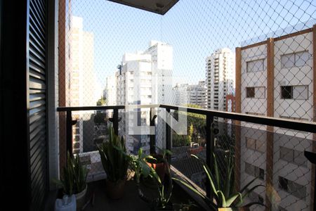 Apartamento à venda com 170m², 3 quartos e 3 vagasVaranda da Suíte 