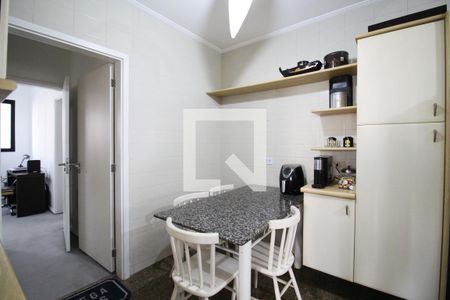 Apartamento à venda com 170m², 3 quartos e 3 vagasCozinha