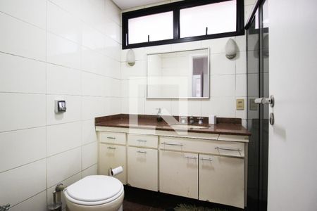 Apartamento à venda com 170m², 3 quartos e 3 vagasBanheiro