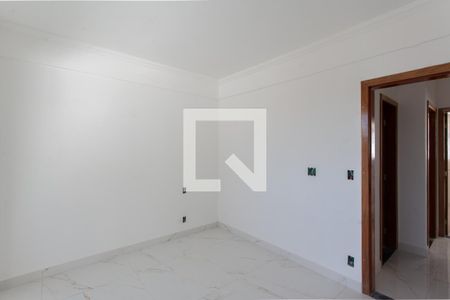 Suíte de casa à venda com 3 quartos, 150m² em Santa Amélia, Belo Horizonte
