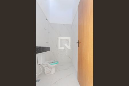 Casa à venda com 150m², 3 quartos e 2 vagasBanheiro Social