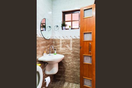 Casa à venda com 350m², 3 quartos e 3 vagas Casa à venda com 350m², 3 quartos e 3 vagasBanheiro da Sala 2