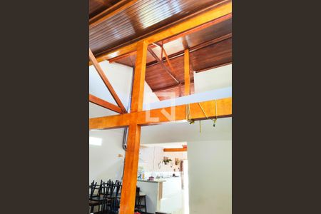 Casa à venda com 350m², 3 quartos e 3 vagas Casa à venda com 350m², 3 quartos e 3 vagasSala 2