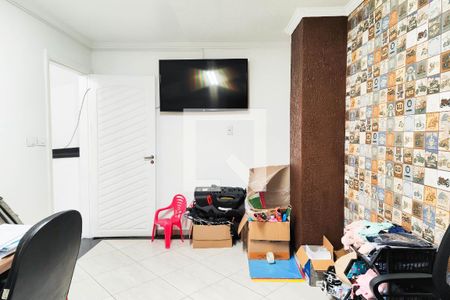 Casa à venda com 350m², 3 quartos e 3 vagas Casa à venda com 350m², 3 quartos e 3 vagasEscritorio