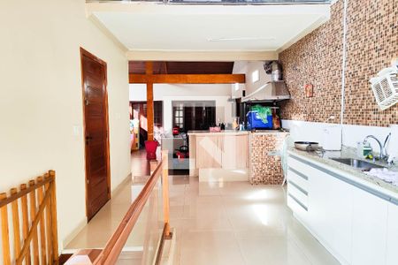 Casa à venda com 350m², 3 quartos e 3 vagas Casa à venda com 350m², 3 quartos e 3 vagasCozinha 2
