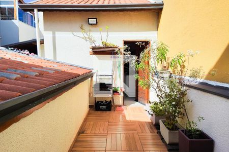 Casa à venda com 350m², 3 quartos e 3 vagas Casa à venda com 350m², 3 quartos e 3 vagasQuintal