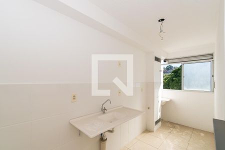 Cozinha de apartamento para alugar com 2 quartos, 78m² em Parada de Lucas, Rio de Janeiro