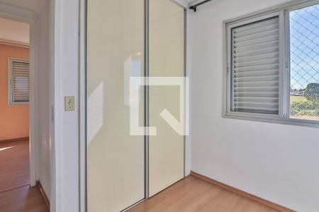 Apartamento à venda com 64m², 3 quartos e 1 vagaQuarto 2