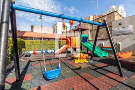 Apartamento para alugar com 60m², 2 quartos e 1 vaga Apartamento para alugar com 60m², 2 quartos e 1 vagaÁrea comum - Playground