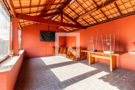 Apartamento para alugar com 60m², 2 quartos e 1 vaga Apartamento para alugar com 60m², 2 quartos e 1 vagaÁrea comum - Churrasqueira