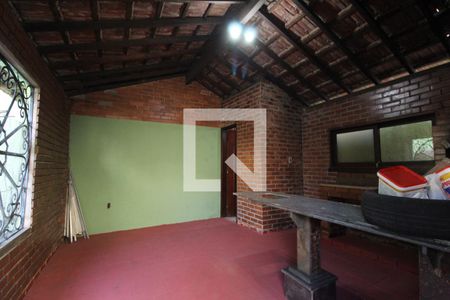 Casa de condomínio à venda com 300m², 4 quartos e 4 vagasChurrasqueira