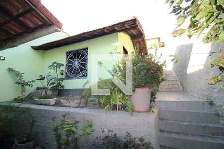 Casa de condomínio à venda com 300m², 4 quartos e 4 vagasChurrasqueira