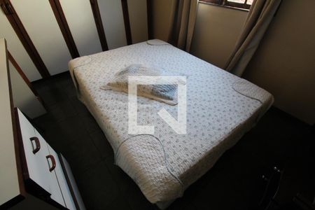 Casa de condomínio à venda com 300m², 4 quartos e 4 vagasQuarto 2
