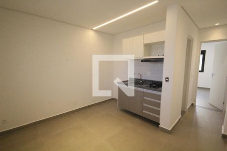 Sala/Cozinha de apartamento para alugar com 1 quarto, 27m² em Ipiranga, São Paulo