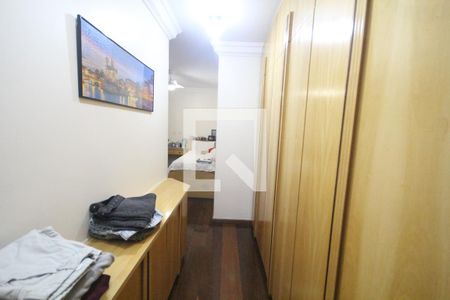 Apartamento à venda com 300m², 5 quartos e 4 vagasQuarto 5