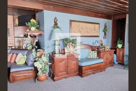 Apartamento à venda com 5 quartos, 307m² em Icaraí, Niterói