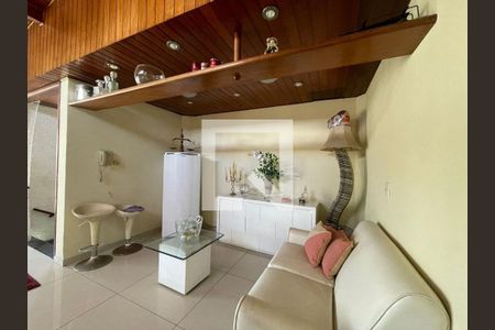 Apartamento à venda com 4 quartos, 298m² em Icaraí, Niterói