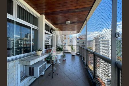 Apartamento à venda com 4 quartos, 298m² em Icaraí, Niterói