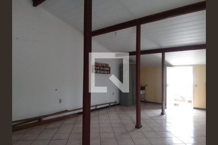 Casa à venda com 3 quartos, 260m² em Piratininga, Niterói