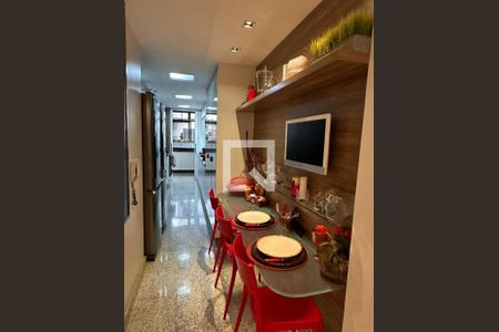 Apartamento à venda com 4 quartos, 300m² em Icaraí, Niterói