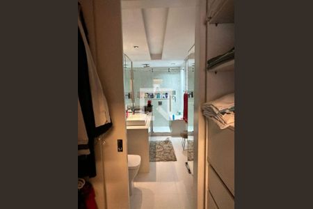 Apartamento à venda com 4 quartos, 300m² em Icaraí, Niterói