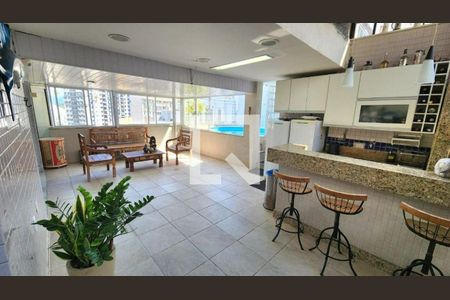 Apartamento à venda com 3 quartos, 140m² em Icaraí, Niterói