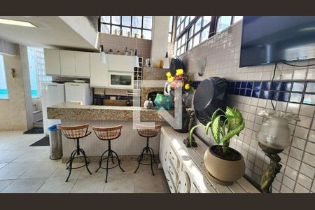Apartamento à venda com 3 quartos, 140m² em Icaraí, Niterói