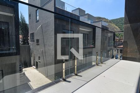 Casa à venda com 180m², 4 quartos e 2 vagas
