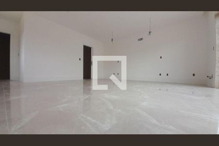 Casa à venda com 6 quartos, 457m² em Camboinhas, Niterói