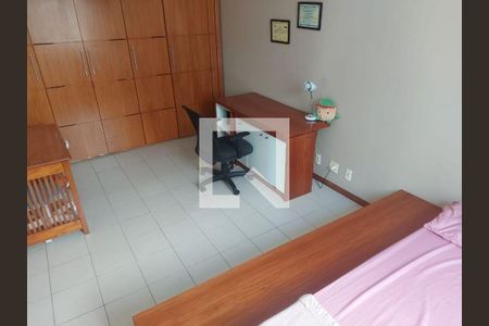 Apartamento à venda com 3 quartos, 200m² em Charitas, Niterói