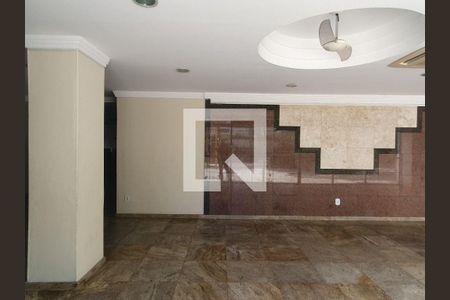 Apartamento à venda com 4 quartos, 280m² em Icaraí, Niterói