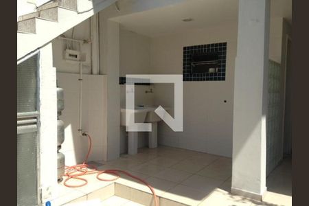 Casa à venda com 2 quartos, 180m² em São Francisco, Niterói