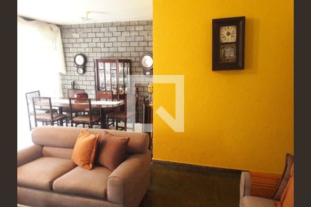 Casa à venda com 5 quartos, 251m² em São Francisco, Niterói