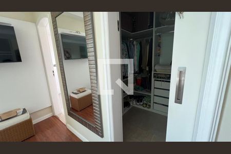 Casa à venda com 5 quartos, 570m² em São Francisco, Niterói