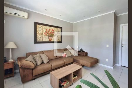 Casa à venda com 4 quartos, 427m² em Camboinhas, Niterói