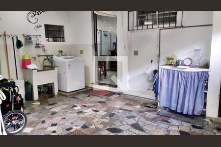 Casa à venda com 3 quartos, 220m² em Fonseca, Niterói