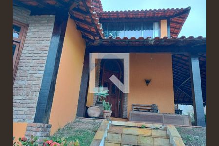 Casa à venda com 3 quartos, 364m² em Serra Grande, Niterói