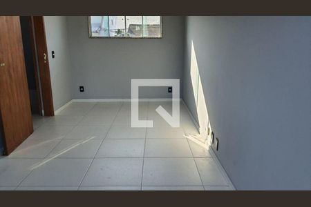 Casa à venda com 4 quartos, 280m² em Piratininga, Niterói