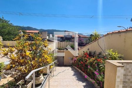 Casa à venda com 247m², 4 quartos e 3 vagas