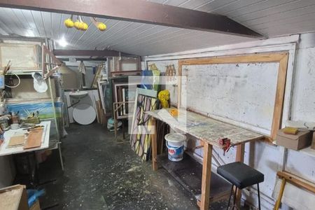 Casa à venda com 247m², 4 quartos e 3 vagas